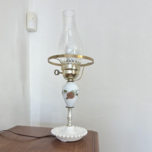Vintage white floral glass - white,